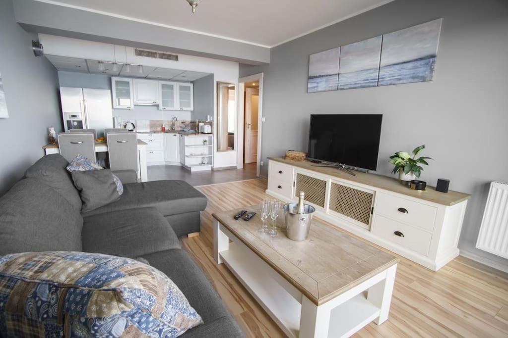 Mojemiedzyzdroje 1006 Apartman Kültér fotó
