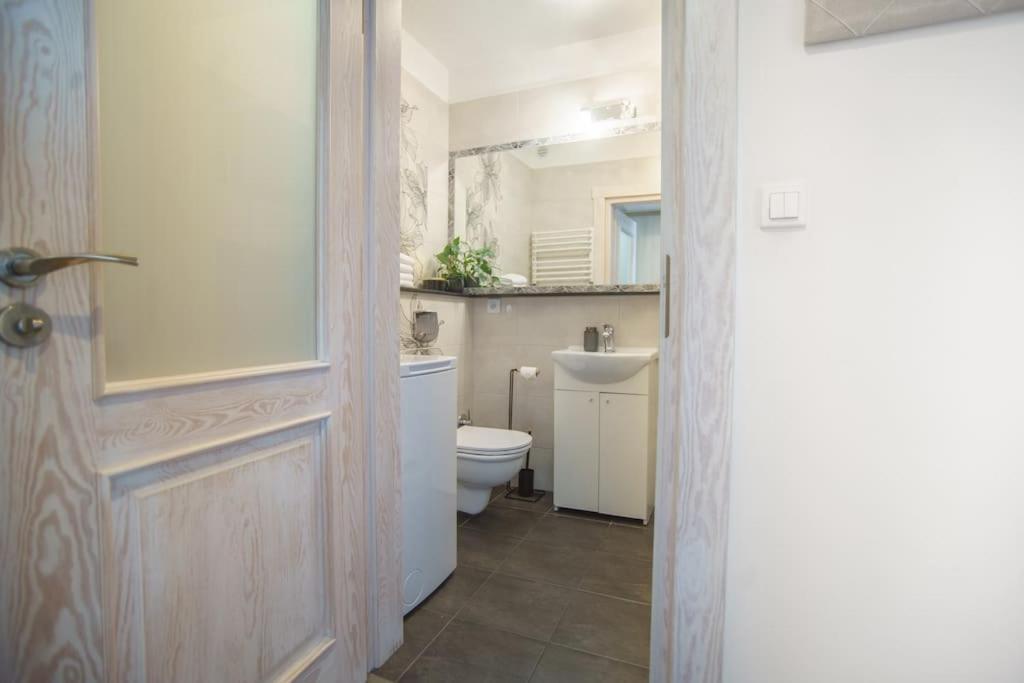 Mojemiedzyzdroje 1006 Apartman Kültér fotó